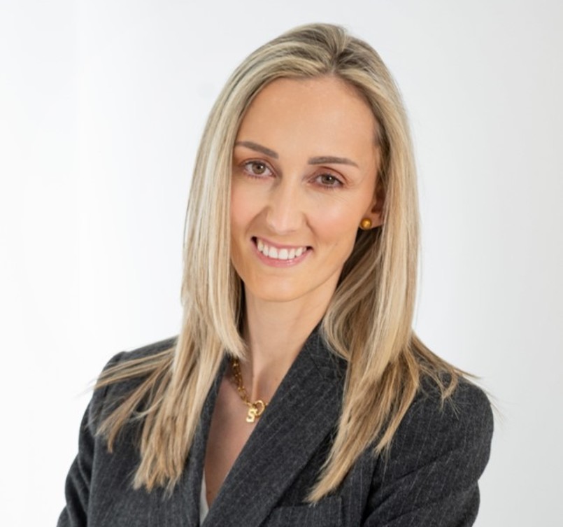 Dr. Sara Domínguez Bengoa